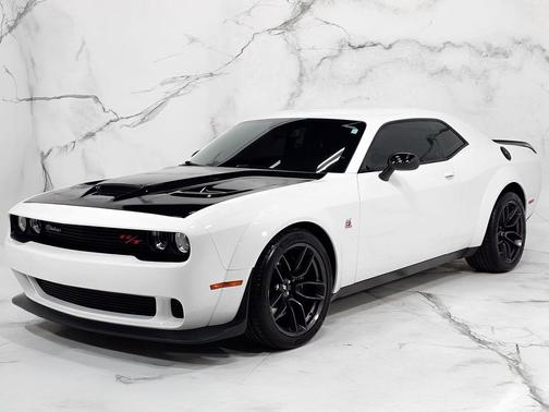 2020 Dodge Challenger R/T Scat Pack Widebody