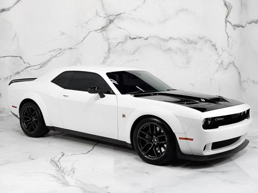 2020 Dodge Challenger R/T Scat Pack Widebody