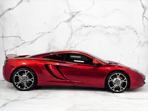 2012 McLaren MP4-12C Base