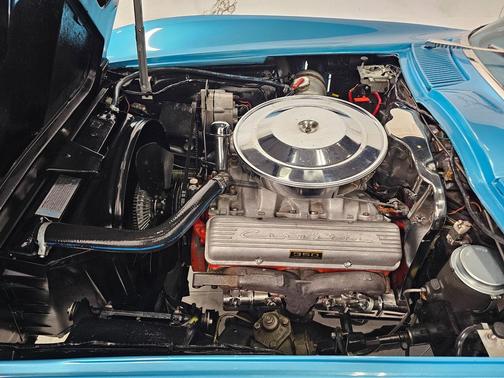 1966 Chevrolet Corvette Base
