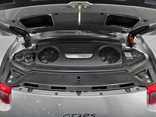 GT Silver Metallic 2019 Porsche 911 GT3 RS
