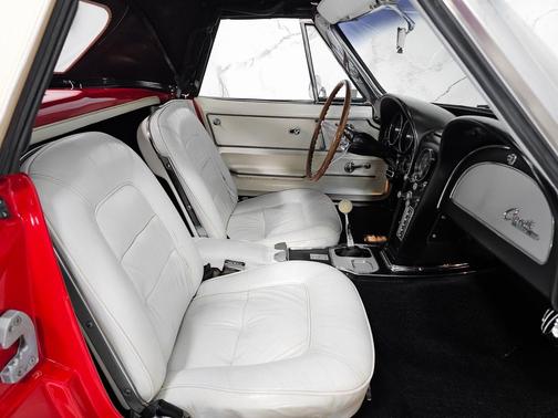 1965 Chevrolet Corvette Base