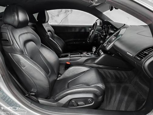 2010 Audi R8 5.2 quattro