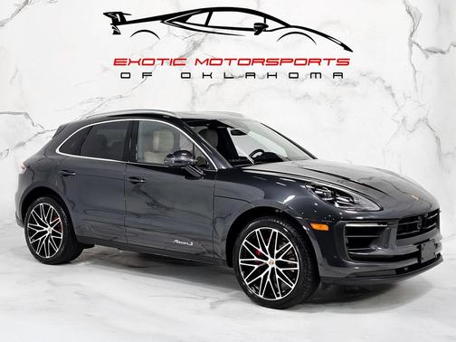 2023 Porsche Macan S