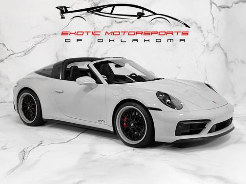 2022 Porsche 911 Targa 4S