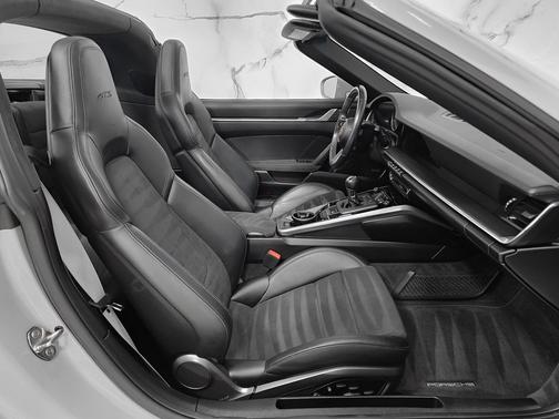 2022 Porsche 911 Targa 4S