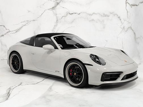 2022 Porsche 911 Targa 4S