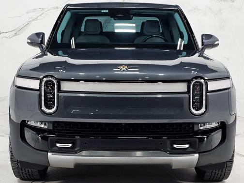 2022 Rivian R1T Adventure