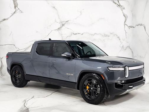 2022 Rivian R1T Adventure
