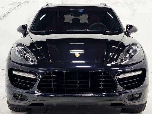 2014 Porsche Cayenne Turbo S