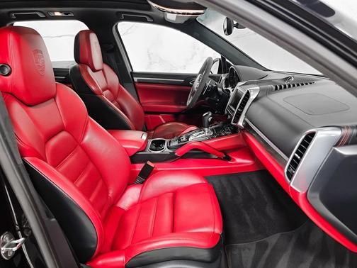 2014 Porsche Cayenne Turbo S