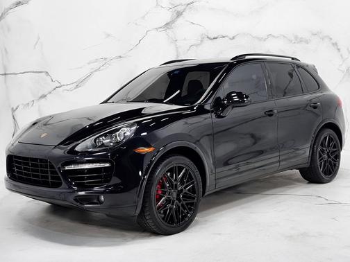 2014 Porsche Cayenne Turbo S
