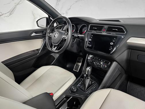2020 Volkswagen Tiguan 2.0T SE R-Line Black 4MOTION