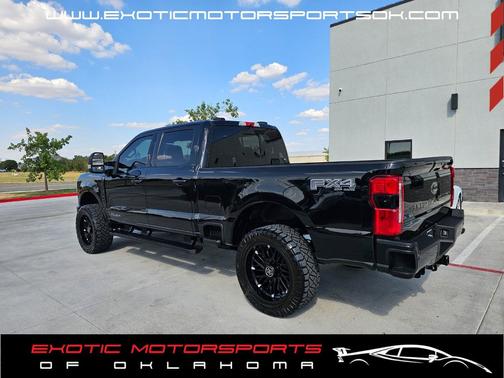 Agate Black Metallic 2026 Ford F-250 XLT