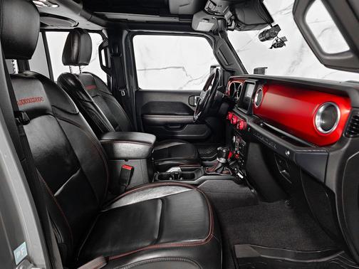 Sting-Gray Clearcoat 2020 Jeep Wrangler Unlimited Rubicon