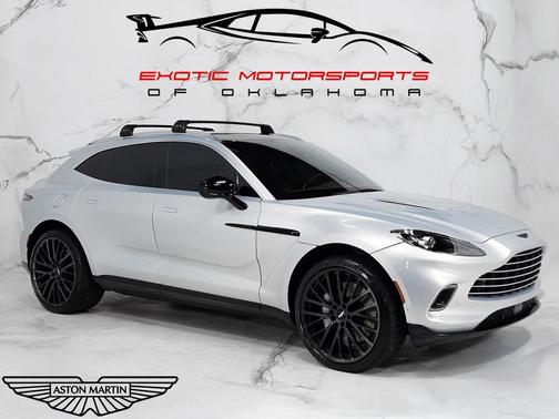 2021 Aston Martin DBX Base