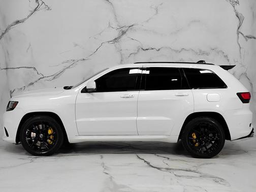 2020 Jeep Grand Cherokee Trackhawk