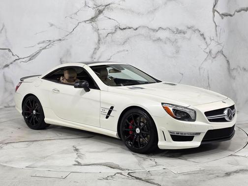 Diamond White Metallic 2013 Mercedes-Benz SL-Class SL 63 AMG