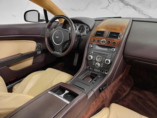 2012 Aston Martin V8 Vantage Base