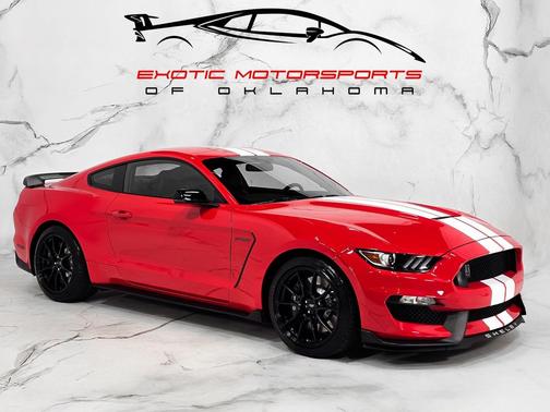 2019 Ford Shelby GT350 Base
