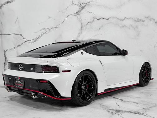 2024 Nissan Z NISMO Auto