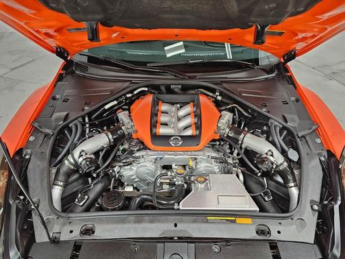 2010 Nissan GT-R Premium