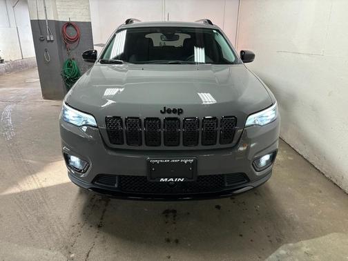 2023 Jeep Cherokee Altitude
