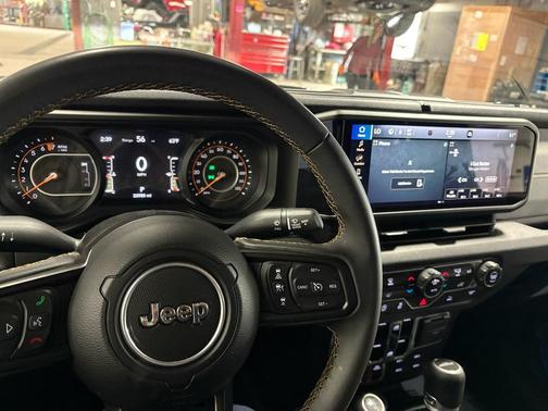 Hydro Blue Pearlcoat 2024 Jeep Gladiator Willys