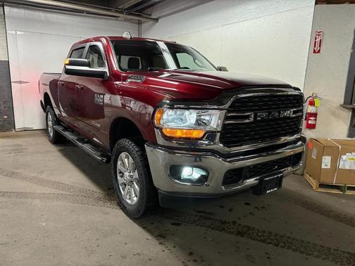 2022 RAM 2500 Big Horn Crew Cab 4x4 6'4' Box