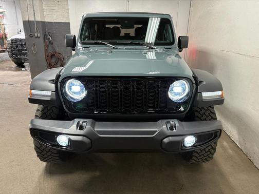 Anvil Clearcoat 2025 Jeep Wrangler Willys