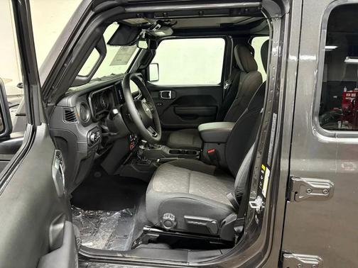 2026 Jeep Gladiator Mojave 4x4