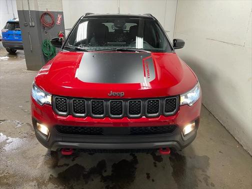 2023 Jeep Compass Trailhawk