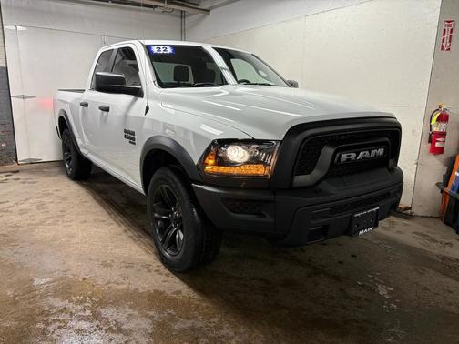 2022 RAM 1500 Classic Warlock Quad Cab 4x4 6'4' Box