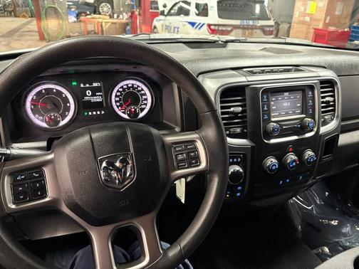 2022 RAM 1500 Classic Warlock Quad Cab 4x4 6'4' Box