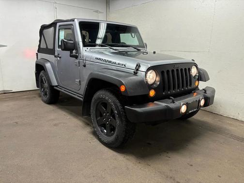 2016 Jeep Wrangler Black Bear