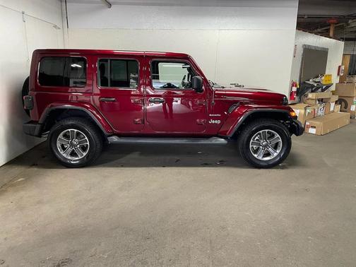 2022 Jeep Wrangler Unlimited Sahara