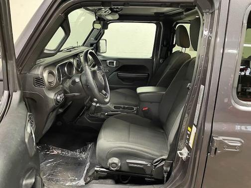 2020 Jeep Wrangler Unlimited Willys 4X4