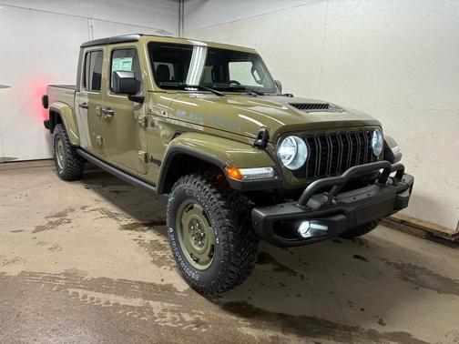 2026 Jeep Gladiator Willys 41 4x4