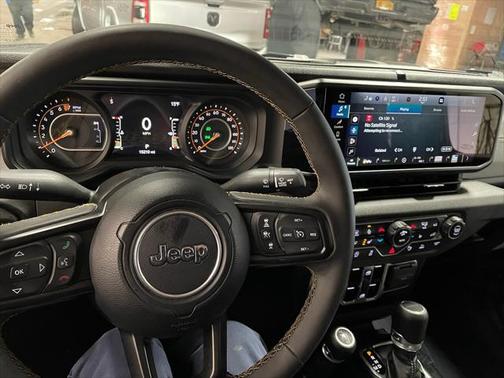 2024 Jeep Gladiator Sport S