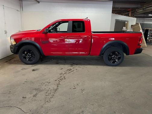 2022 RAM 1500 Classic Warlock Quad Cab 4x4 6'4' Box