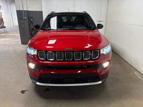 Red Hot Pearlcoat 2026 Jeep Compass Limited