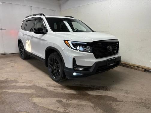 2025 Honda Passport AWD Black