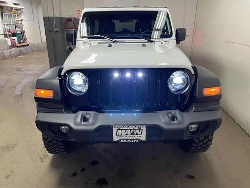 2020 Jeep Wrangler Unlimited Willys 4X4
