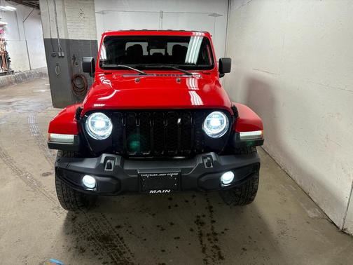 2022 Jeep Gladiator Willys 4x4