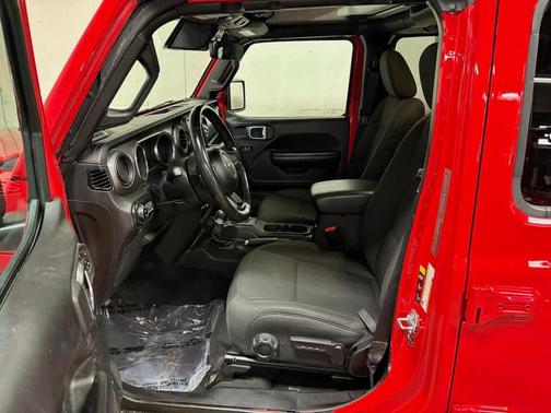 2022 Jeep Gladiator Willys 4x4