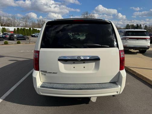 Stone White Clearcoat 2008 Dodge Grand Caravan SXT