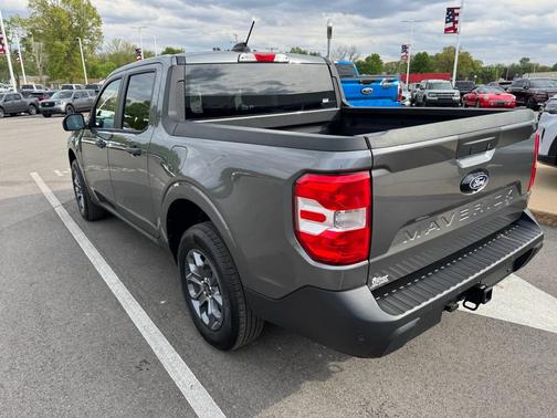 Carbonized Gray Metallic 2025 Ford Maverick XLT