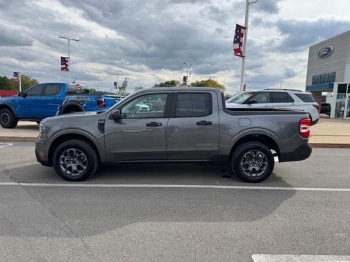 Carbonized Gray Metallic 2025 Ford Maverick XLT