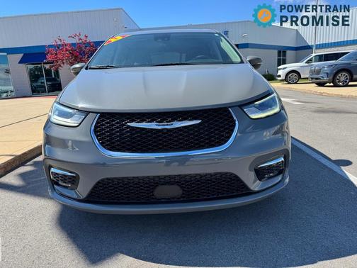 Ceramic Gray Clearcoat 2023 Chrysler Pacifica Touring L