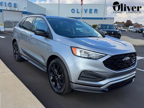 2022 Ford Edge SE
